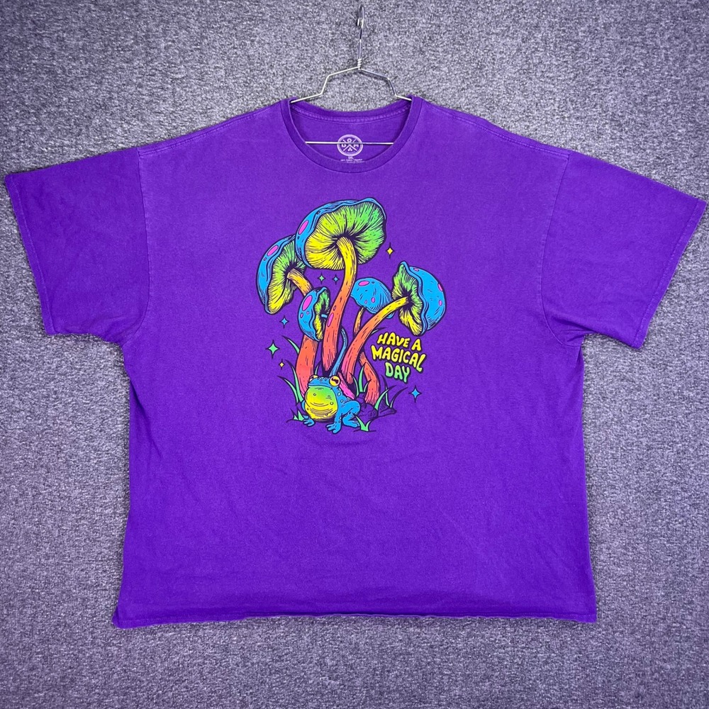 DOM Graphic T Shirt Mens 3XL Purple Psychedelic Mushroom Frog Casual‎ Streetwear
